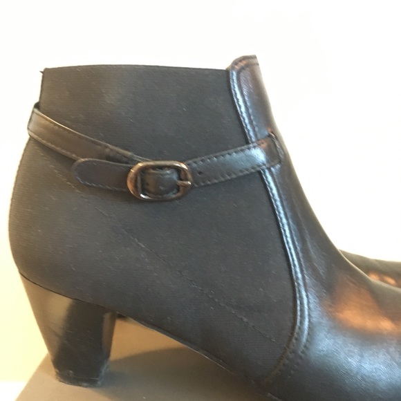9.5 Prevata Luxury Leather Boots AAA - Picture 2 of 8